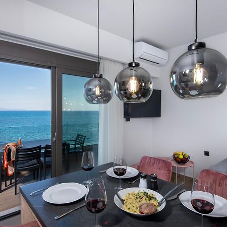 Alpha Suites Chania  Exteriör bild