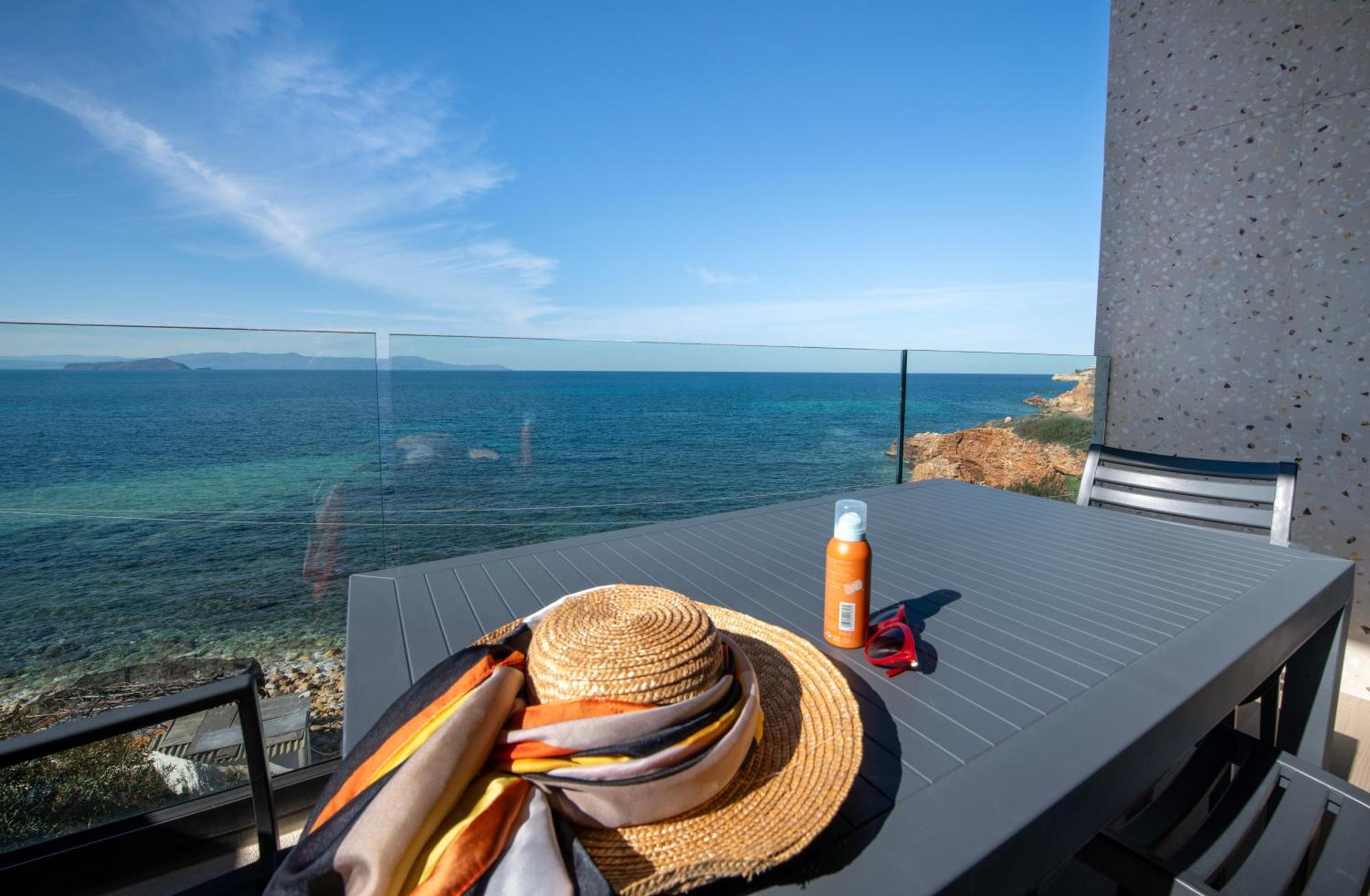Alpha Suites Chania  Exteriör bild