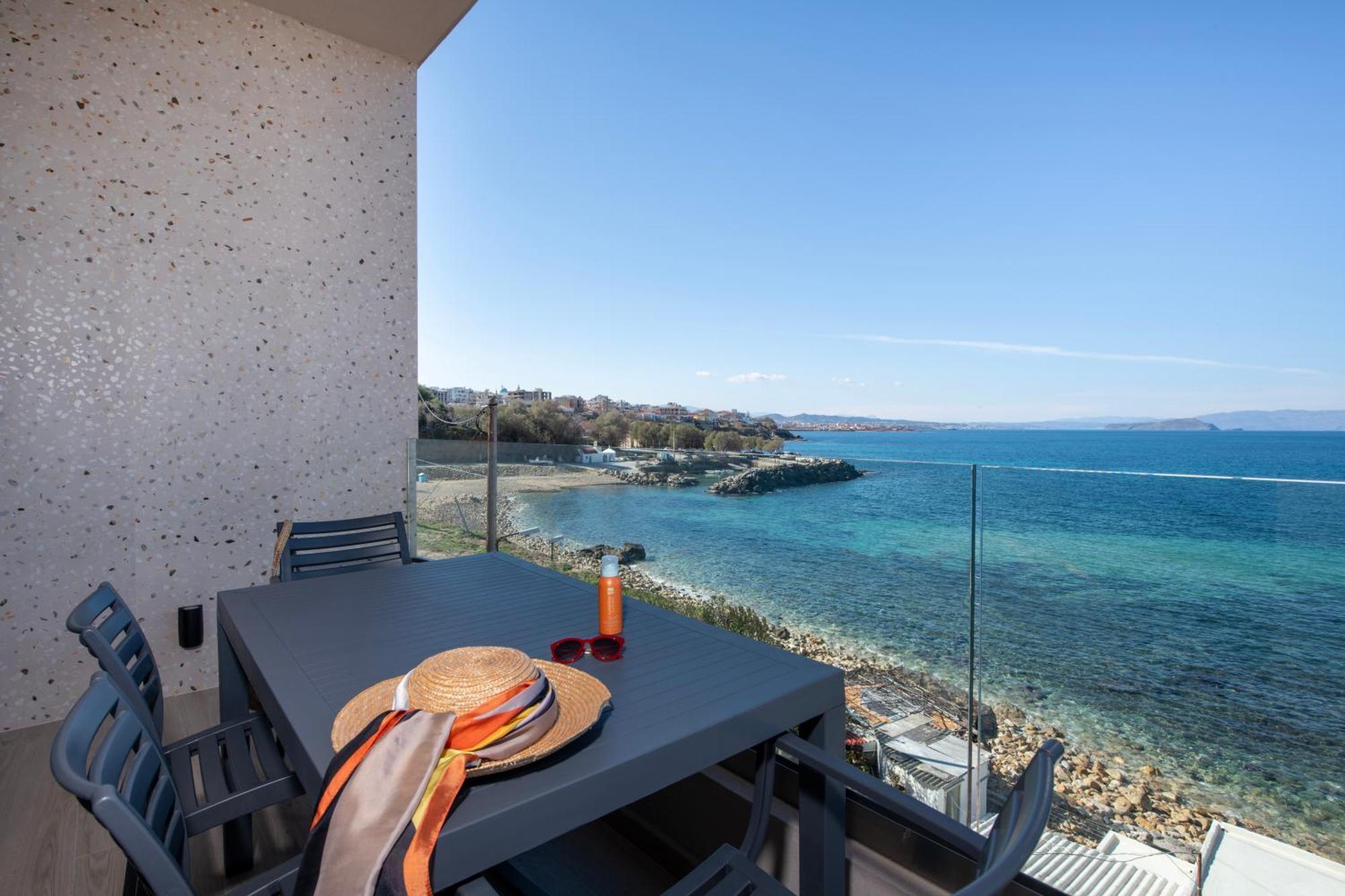 Alpha Suites Chania  Exteriör bild